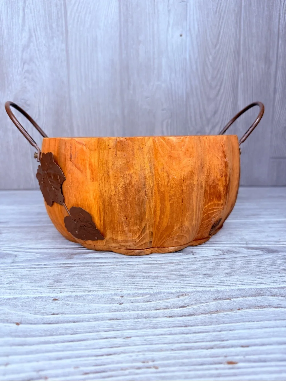 Pier 1 Wooden Pumpkin Bowl Basket Metal Handles Leaf Fall Design decoration